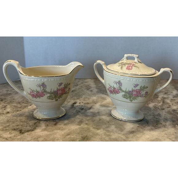 Homer Laughlin Fine China Georgian Eggshell Countess Covered Sugar and Creamer - Picture 1 of 7